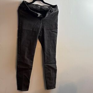 Classic Black Skinny Jeans for Women